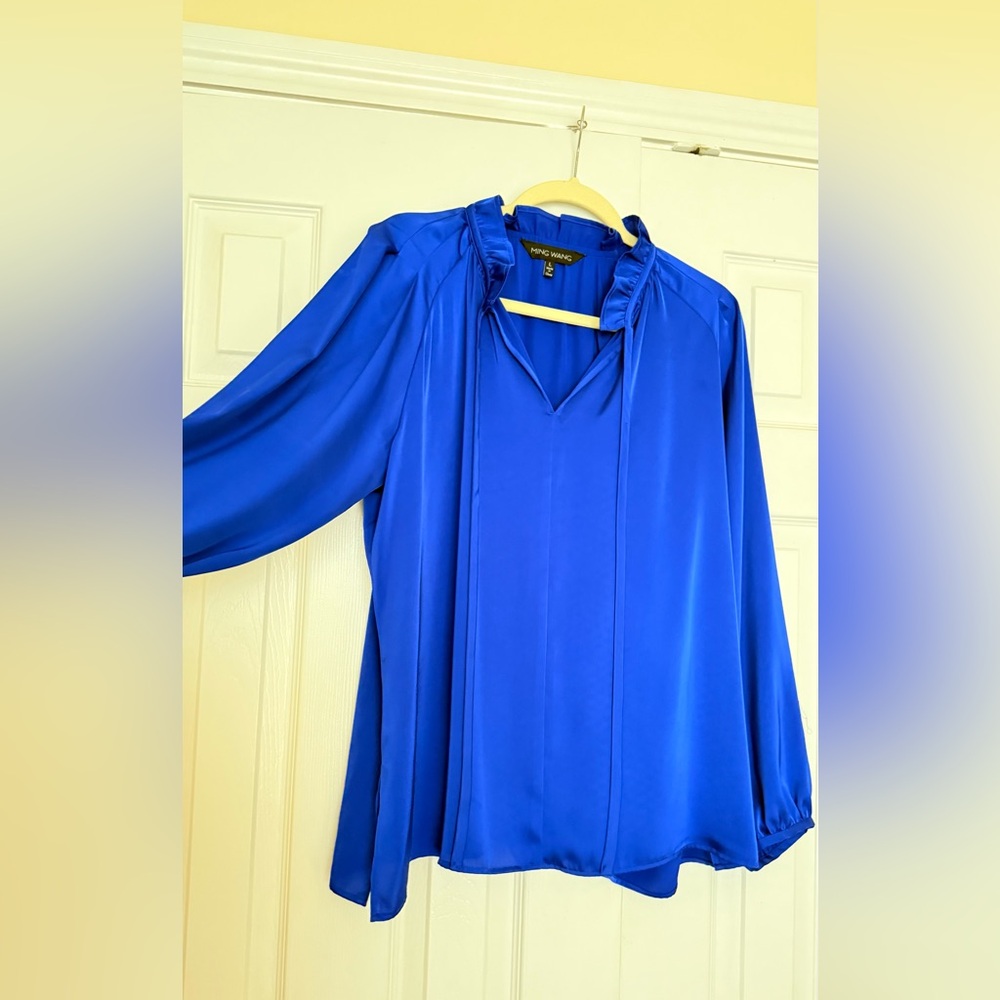 Ming Wang Royal Blue blouse L, New without tag